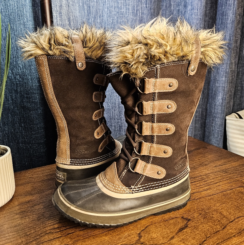 Sorel Joan of Arctic Boots